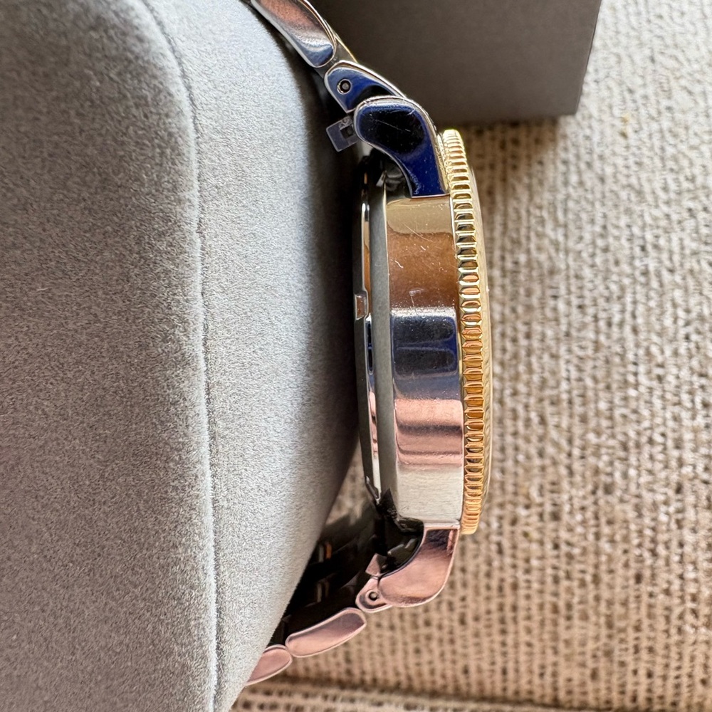❌❌❌SOLD❌❌❌
Michele 🎉EUC🎉Two-Tone Gold and Silver Chronograph Watch and Band - Picture 7 of 12